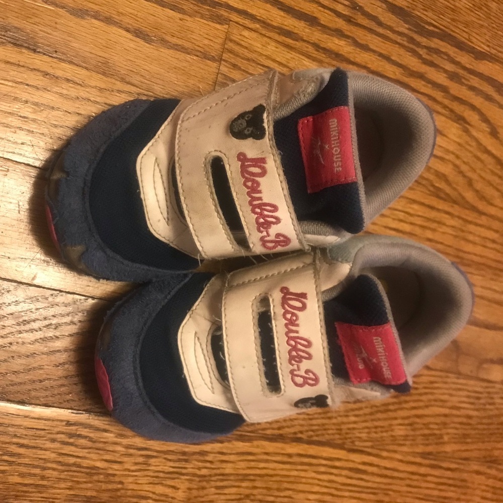 Miki House shoes